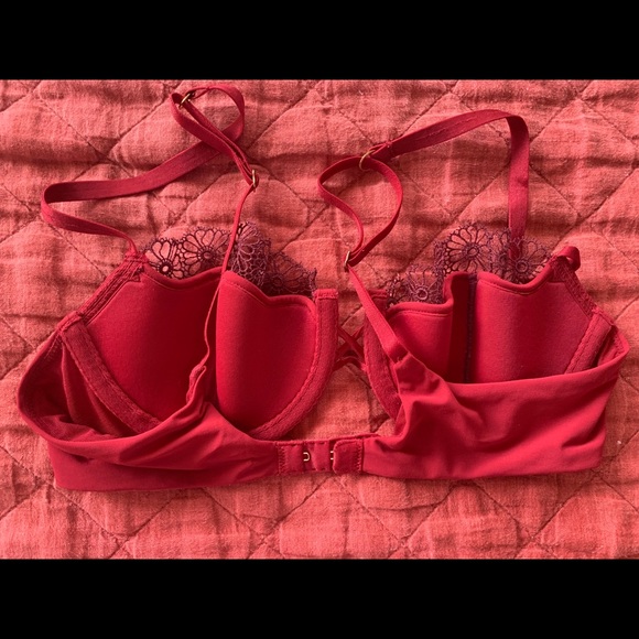VS bra bundle - Picture 8 of 12